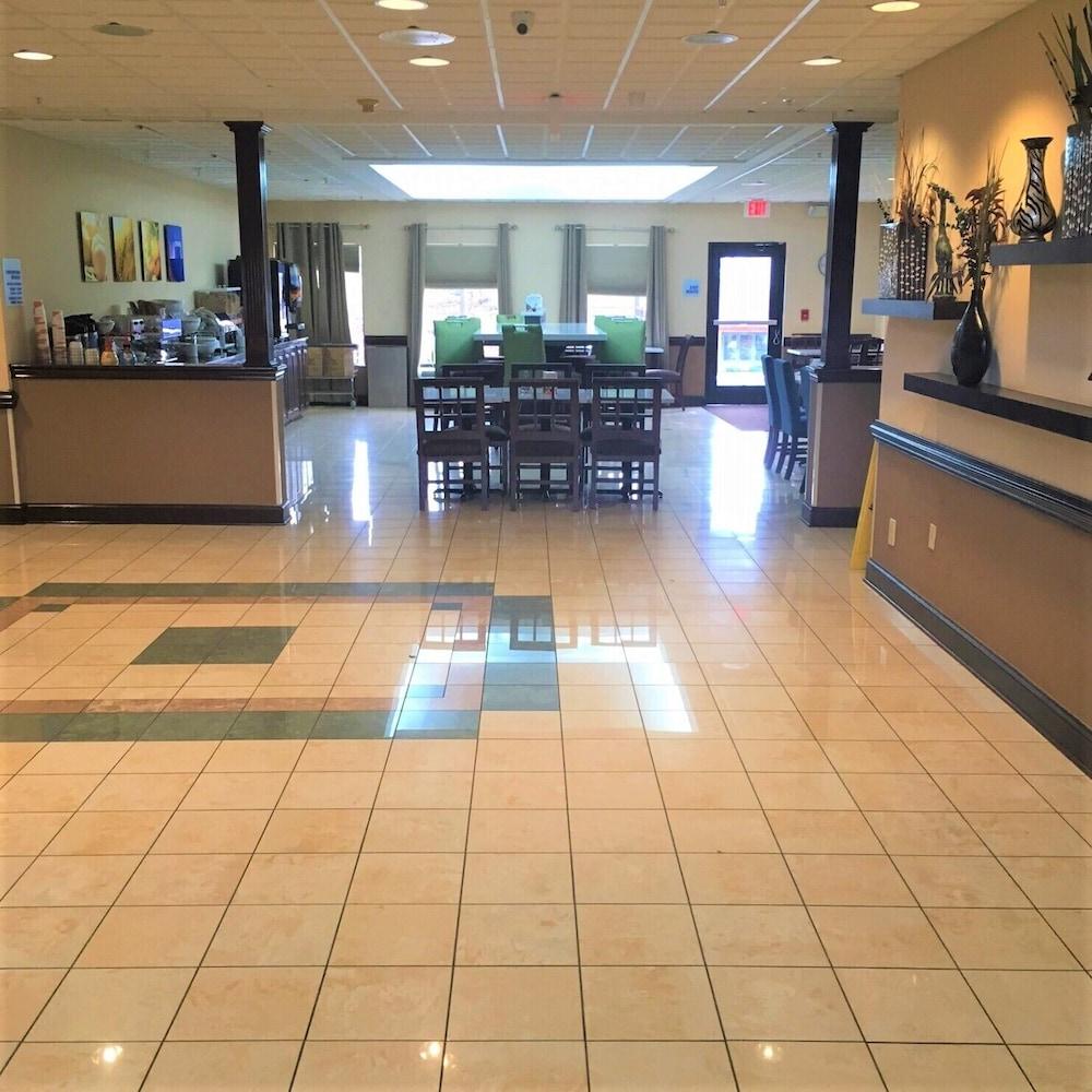 Comfort Inn & Suites Asheboro East Dış mekan fotoğraf